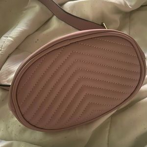 Quilted Mauve Belt Bag